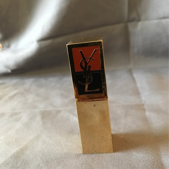 Yves Saint Laurent Rouge Pur Lipstick #47 - Picture 2 of 4